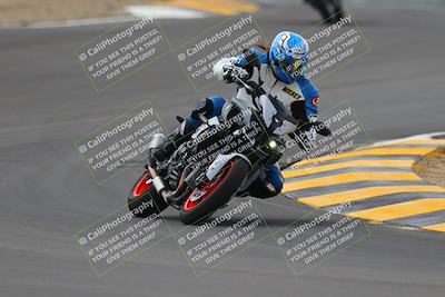 media/Sep-10-2022-SoCal Trackdays (Sat) [[a5bf35bb4a]]/Turns 9 and 8 (12pm)/